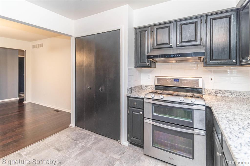 35917 West 14 Mile Road Farmington Hills, MI 48331 - Photo 21 of 57