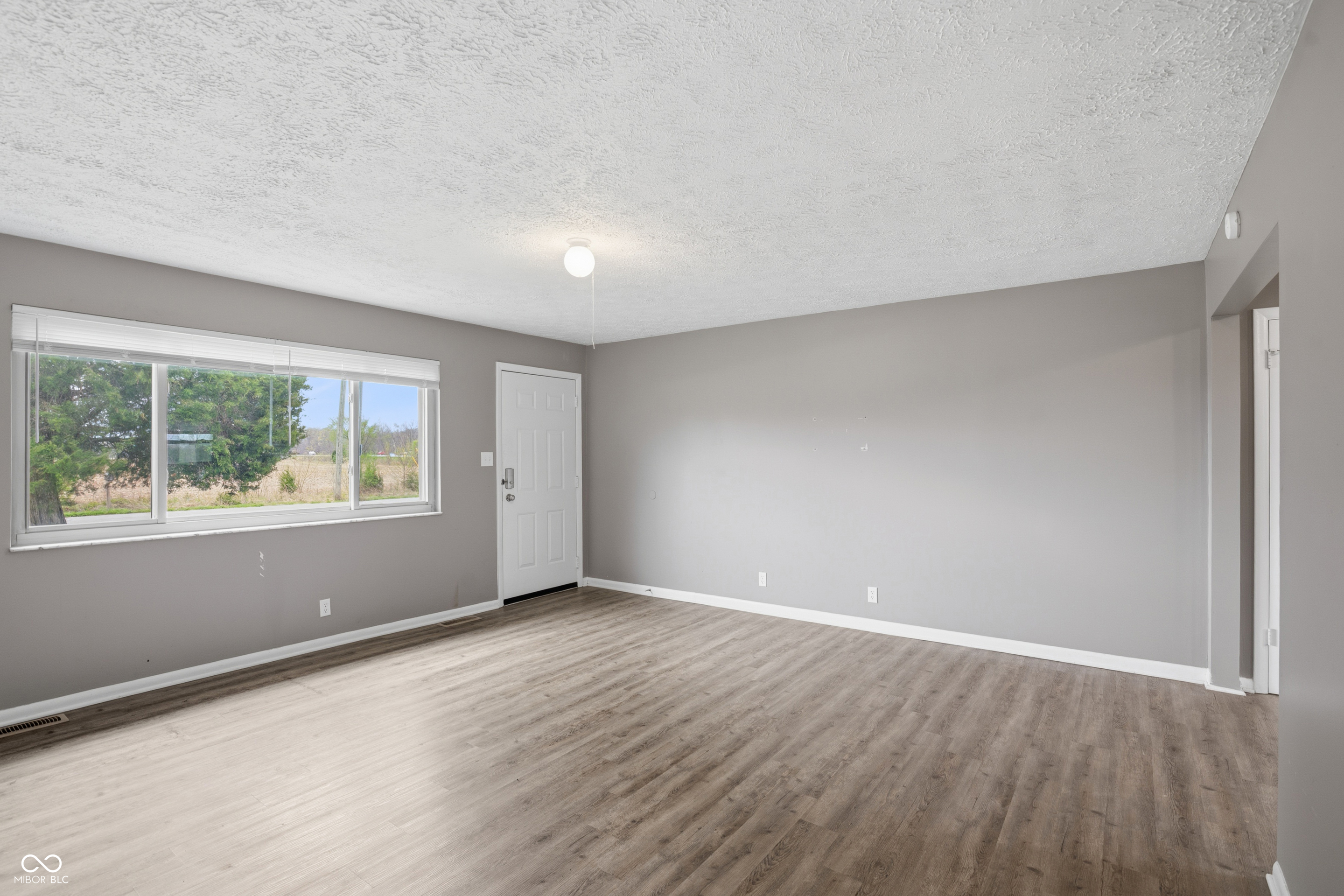 208 Merriman Road Mooresville, IN 46158 - Photo 3 of 18