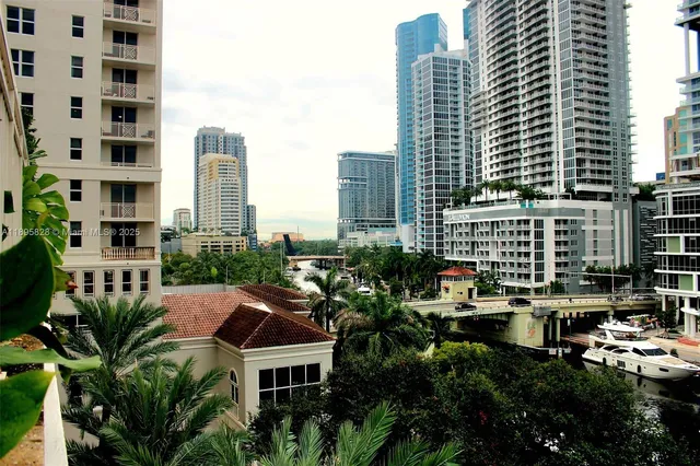 $3,100 | 511 Southeast 5th Avenue, Unit 610, Fort Lauderdale, FL 33301