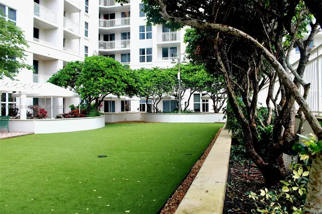 $3,100 | 511 Southeast 5th Avenue, Unit 610, Fort Lauderdale, FL 33301