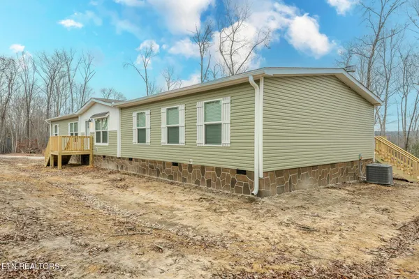 $335,000 | 271 Charlie Newberry Road, Lancing, TN 37770