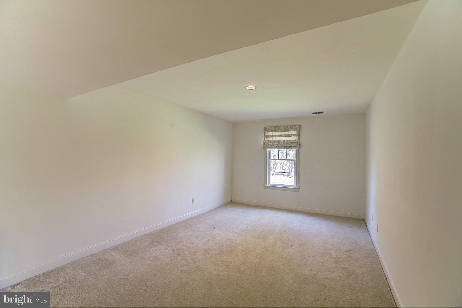 2102 Arrowleaf Drive Vienna, VA 22182 - Photo 27 of 29 Basement Bedroom