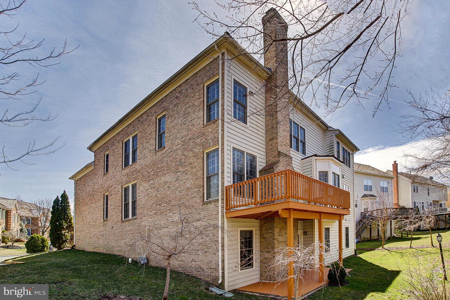 2102 Arrowleaf Drive Vienna, VA 22182 - Photo 29 of 29 Exterior (Rear)