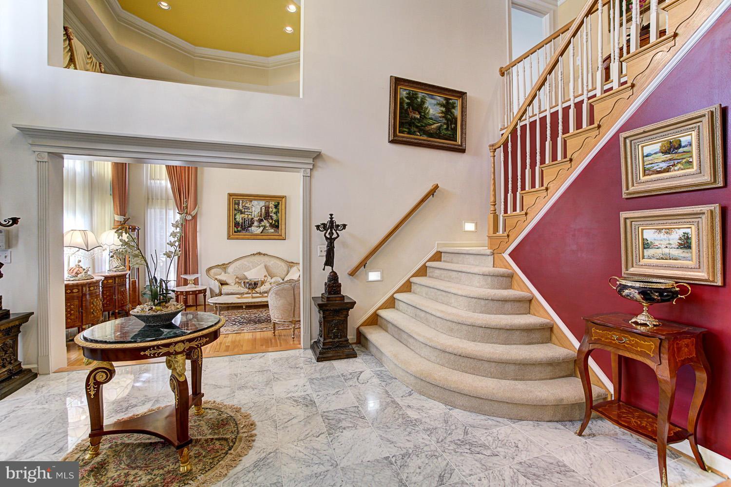 2102 Arrowleaf Drive Vienna, VA 22182 - Photo 4 of 29 Double Story Marble Floor Foyer