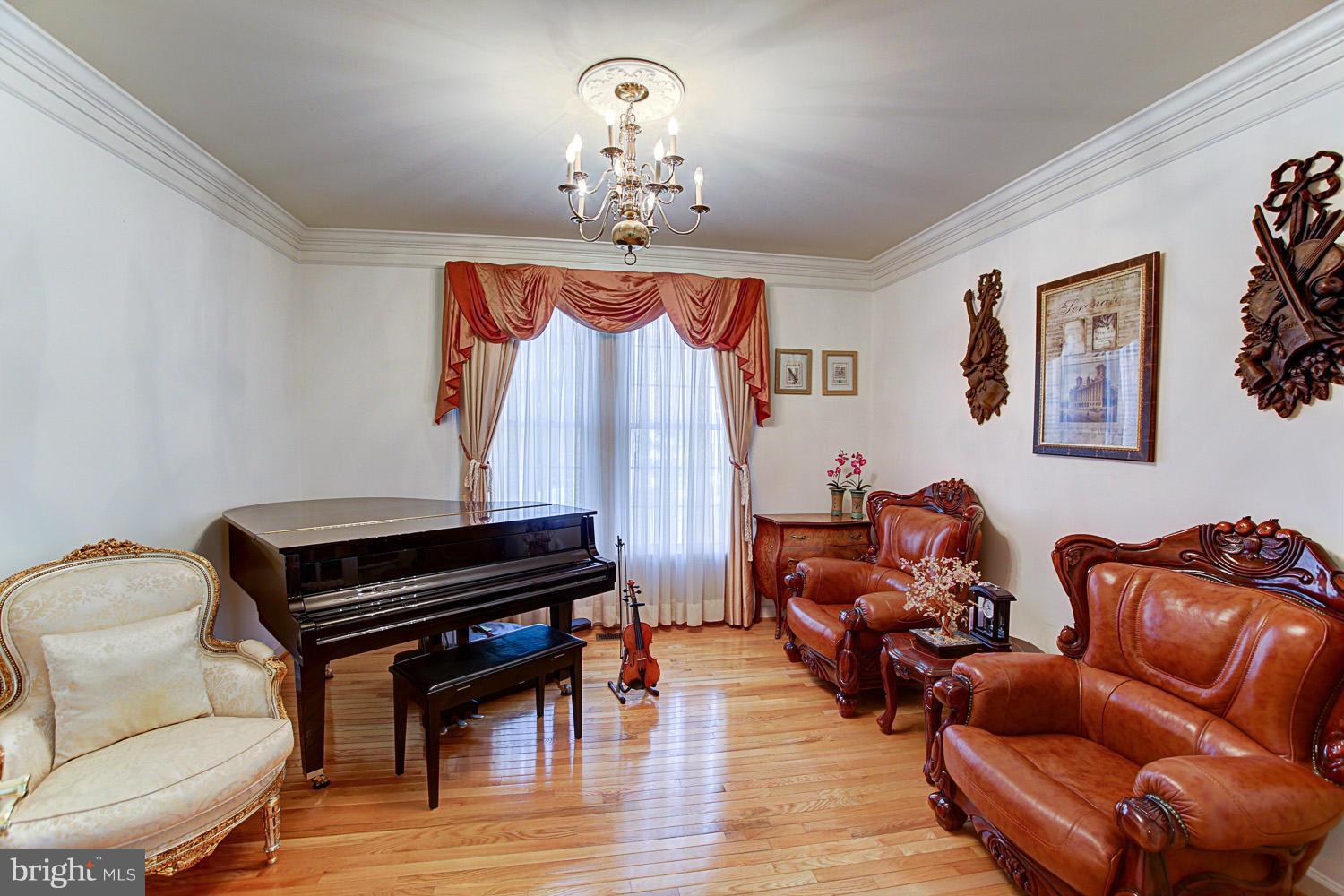 2102 Arrowleaf Drive Vienna, VA 22182 - Photo 8 of 29 Music Room/Den