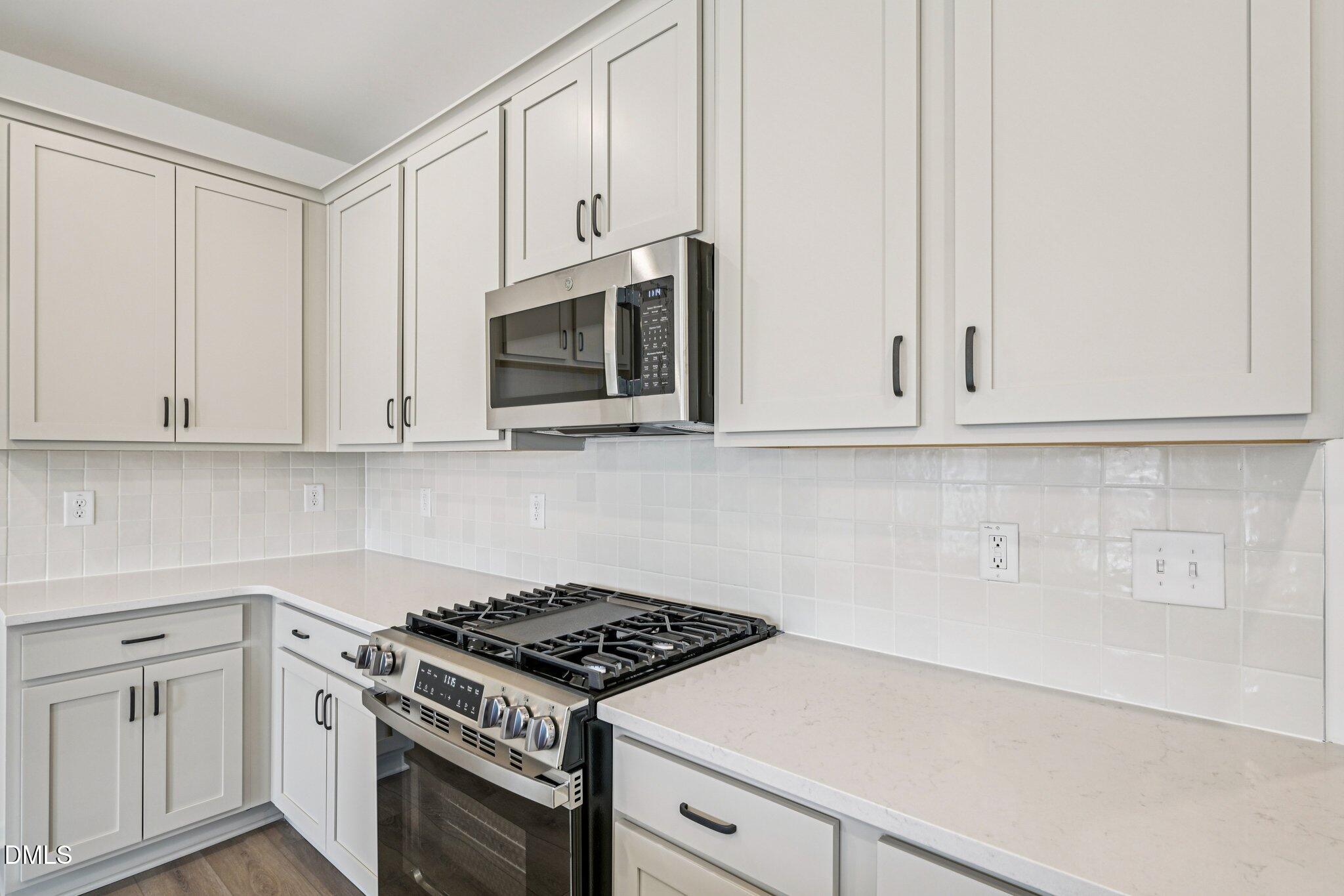 1509 Mirth Court Rolesville, NC 27571 - Photo 4 of 28 13-web-or-mls-Mirth Ct-S0701-013