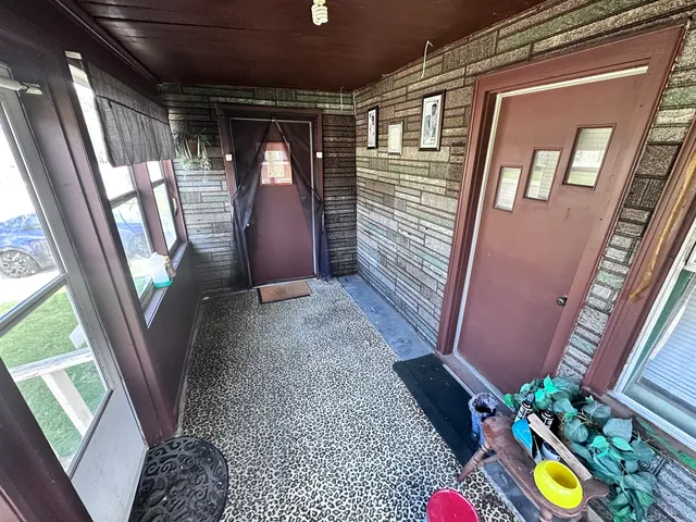 $245,000 | 419 Fremont Street, Elgin, IL 60120