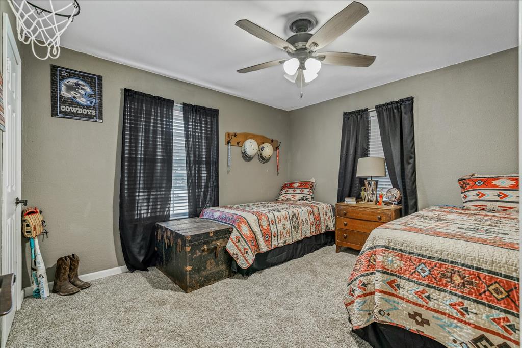 204 Southridge Road Edgewood, TX 75117 - Photo 25 of 36