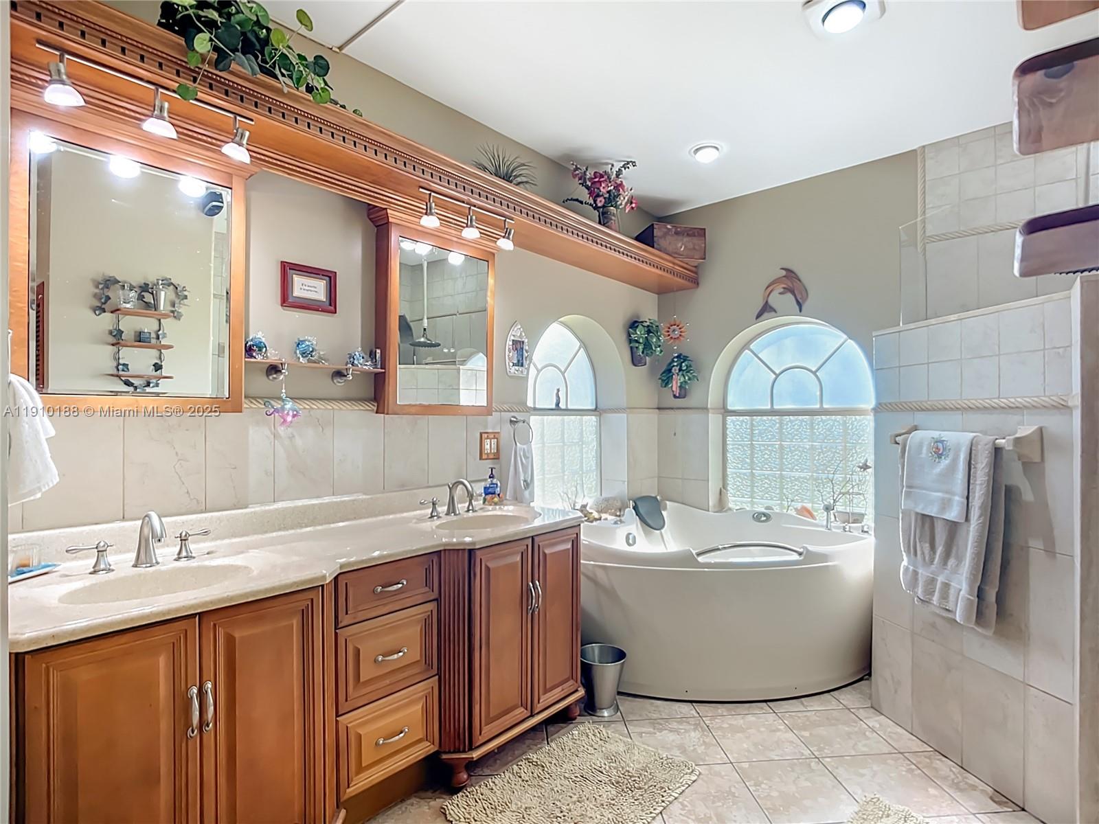 3144 Shell Lane LaBelle, FL 33935 - Photo 38 of 69 a view of bathroom with dual sinks