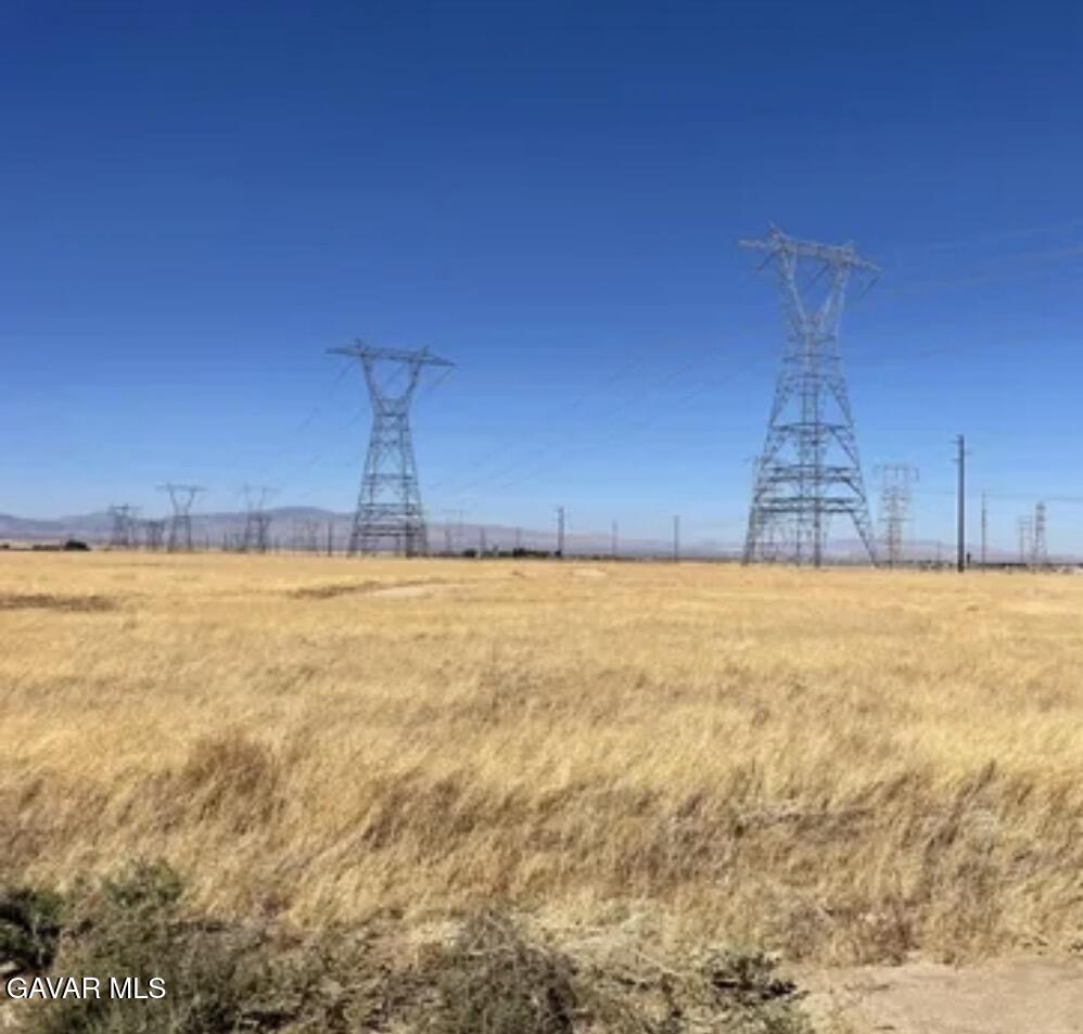 100 Stw Lancaster, CA 93536 - Photo 3 of 4 IMG_4568