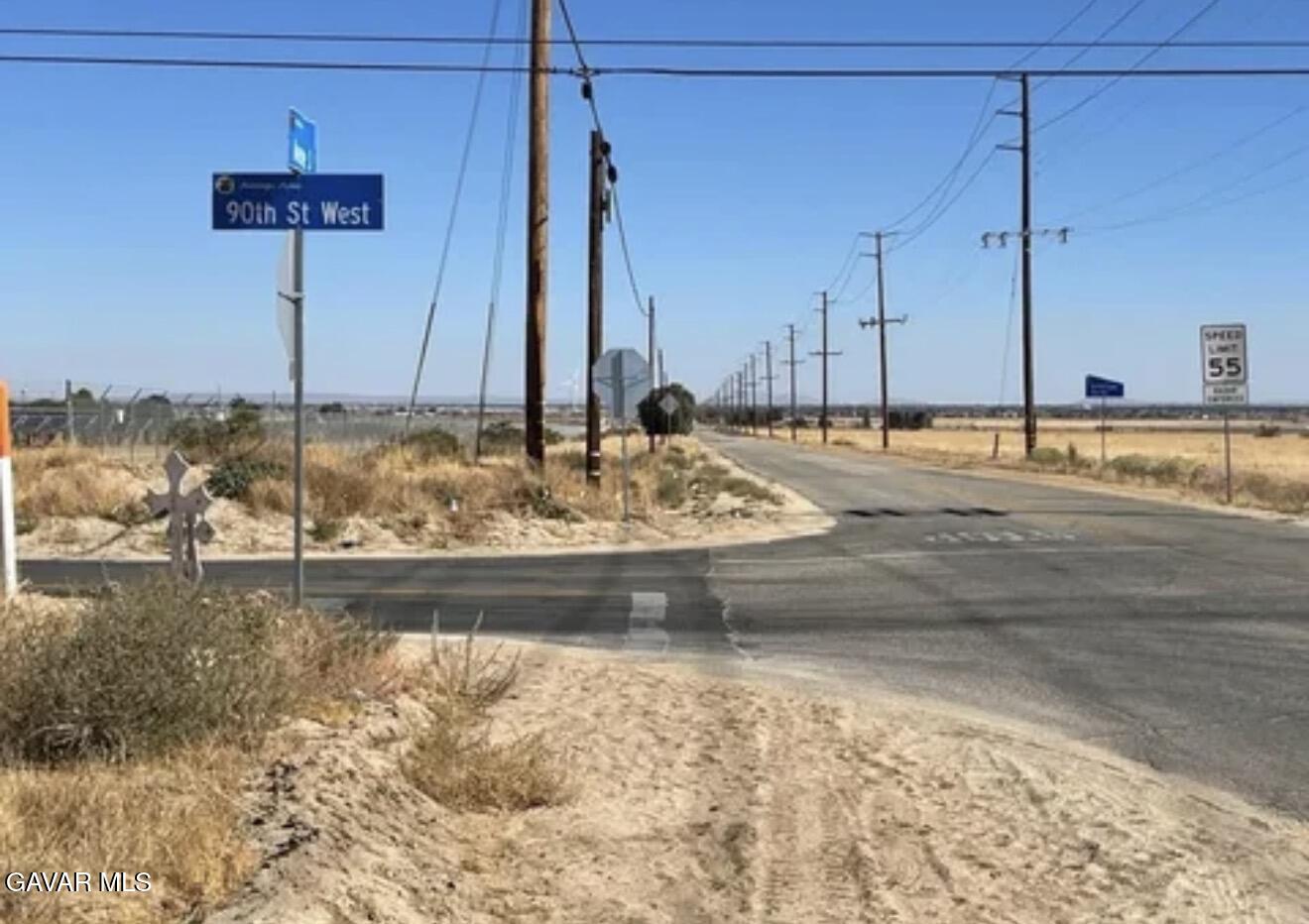 100 Stw Lancaster, CA 93536 - Photo 4 of 4 IMG_4569