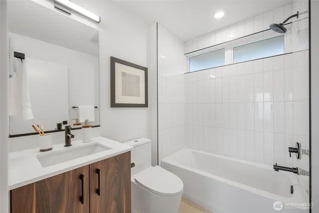 $949,000 | 3014 Northwest 56th Street, Seattle, WA 98107