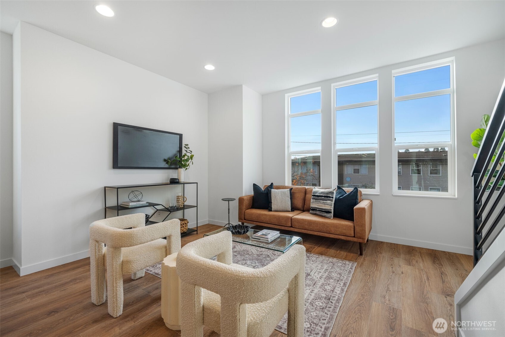 3014 Northwest 56th Street Seattle, WA 98107 - Photo 3 of 21