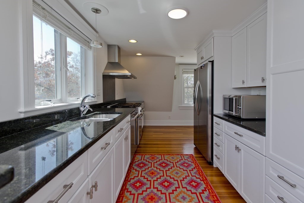 88 Round Hill Road, Unit 3 Northampton, MA 01060 - Photo 17 of 39 Gallery Image 17
