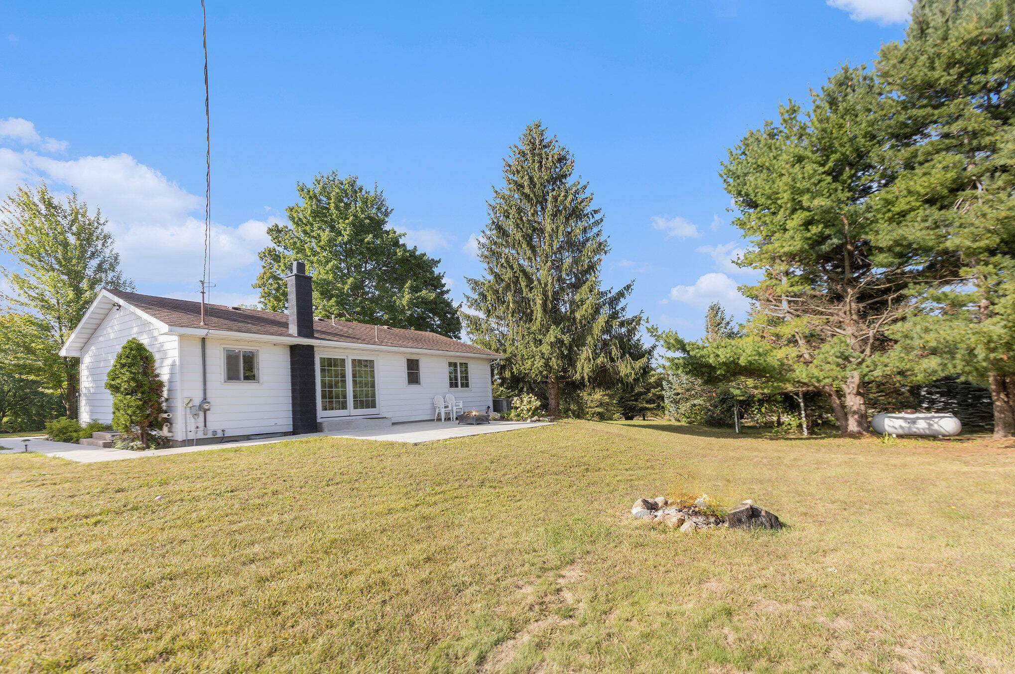 19130 West South County Line Road Pierson, MI 49339 - Photo 40 of 51 040_south_country_line_59