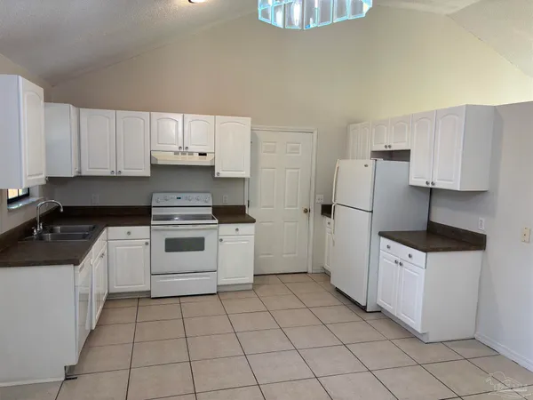 $1,495 | 7145 8 Mile Creek Road, Pensacola, FL 32526