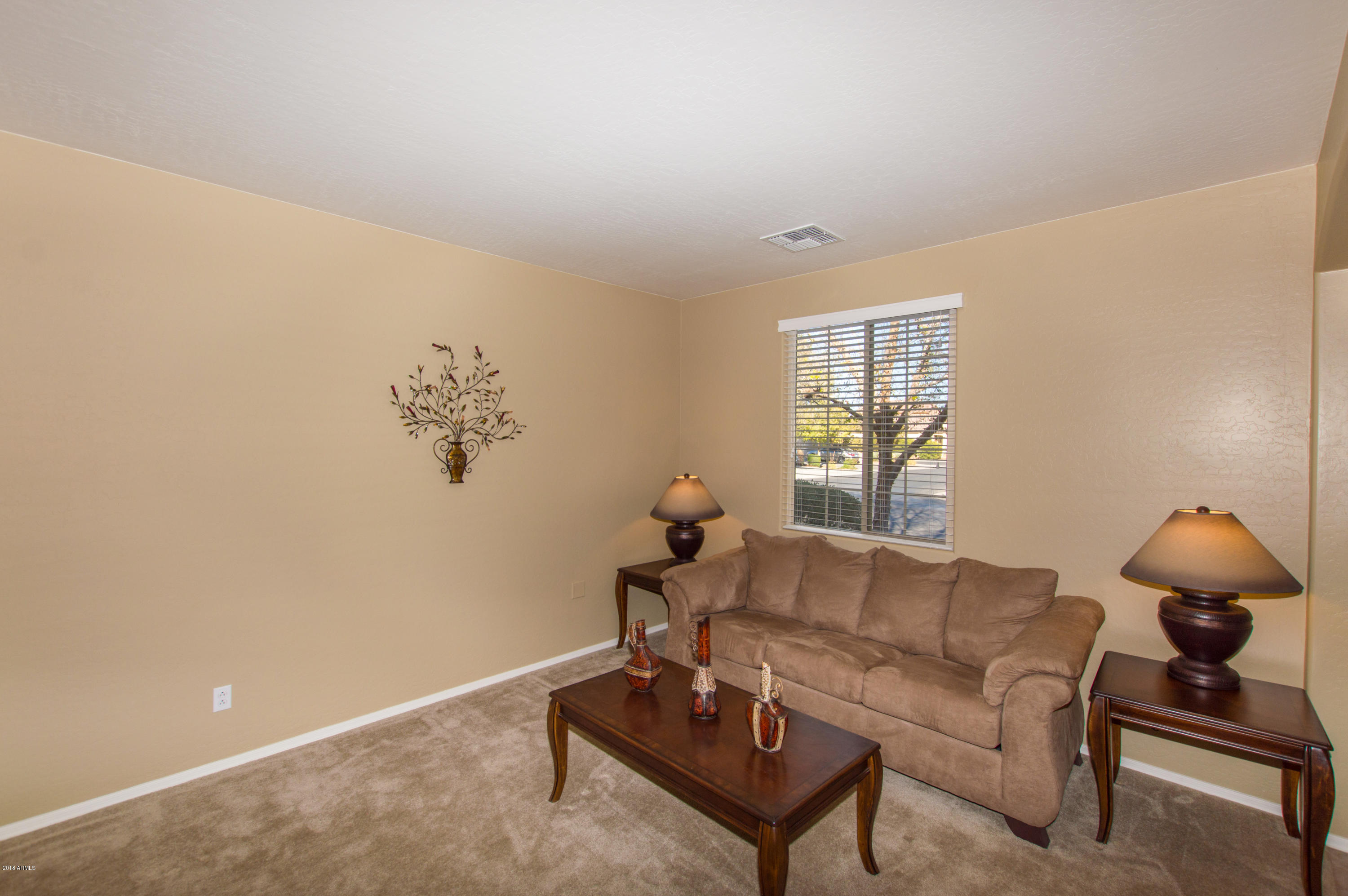 19386 North Lariat Road Maricopa, AZ 85138 - Photo 3 of 32 03 Living Room