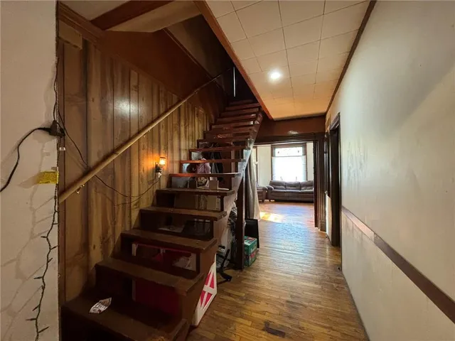 $100,000 | 2121 South 10th Street, St. Joseph, MO 64503