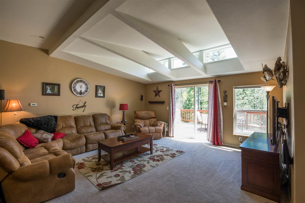 20212 North Halliday Road Mead, WA 99021 - Photo 4 of 19
