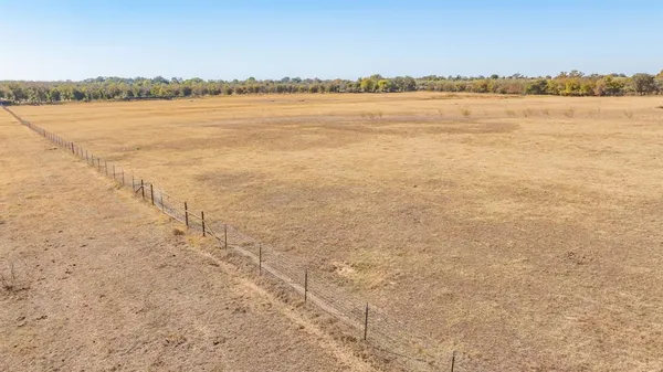 $695,000 | 380 County Road 424, Unit 38, Comanche, TX 76442