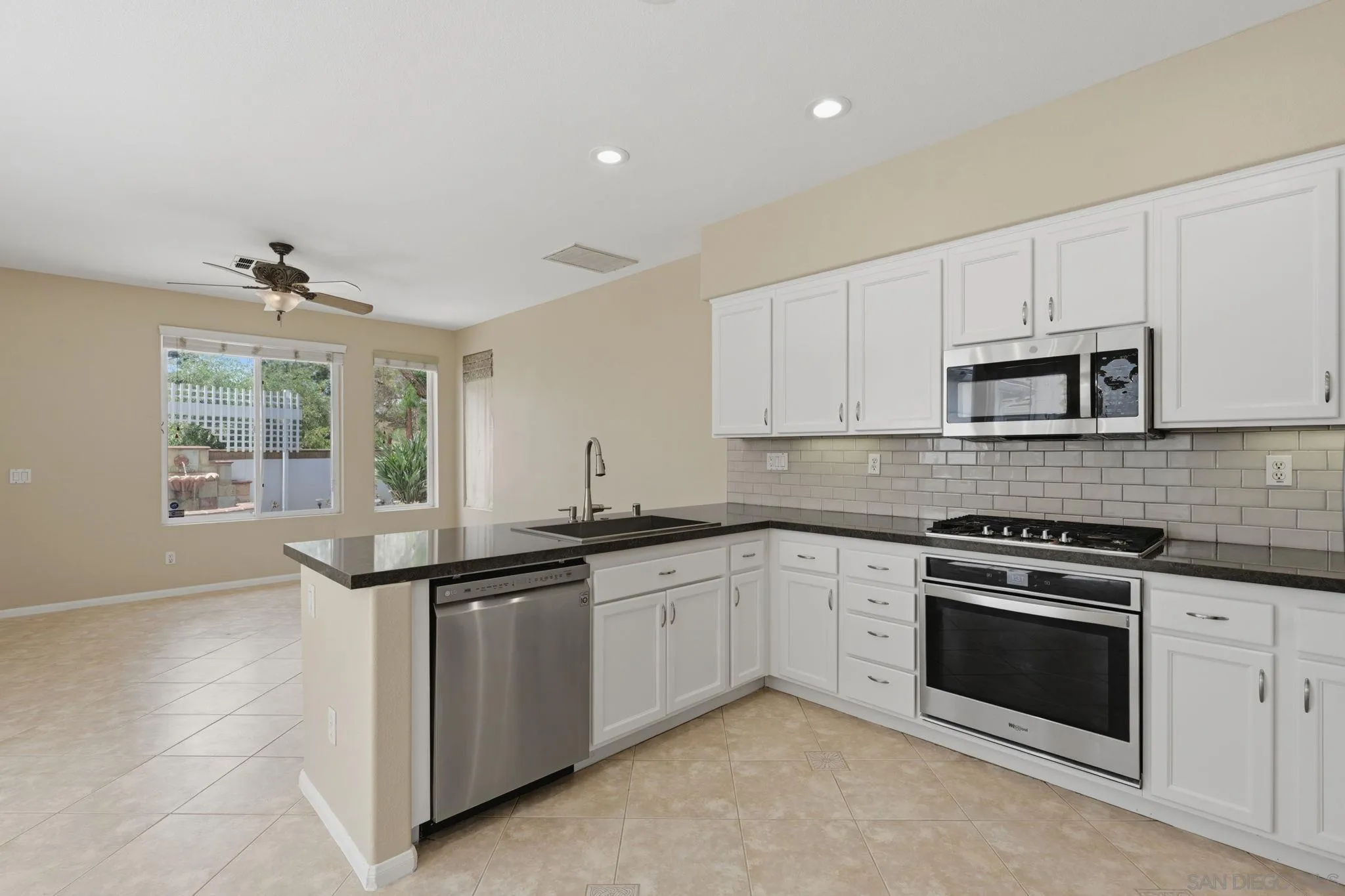 12256 Pepper Tree Lane Poway, CA 92064 - Photo 12 of 34 Gallery Image 12