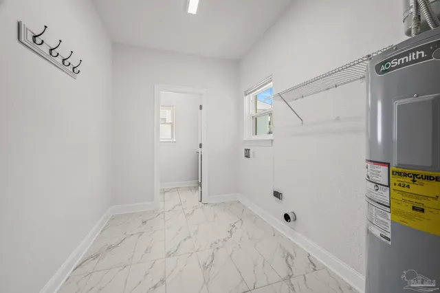 $725,000 | 7693 Petersen Point Road, Milton, FL 32583