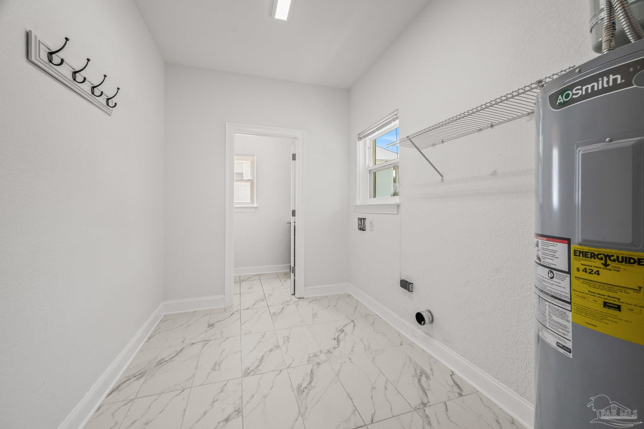 7693 Petersen Point Road Milton, FL 32583 - Photo 43 of 58 a view of bathroom with shower