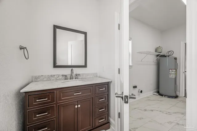 $725,000 | 7693 Petersen Point Road, Milton, FL 32583