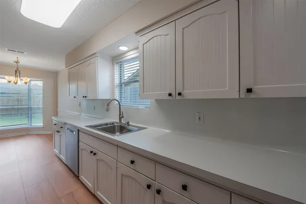 $2,200 | 730 Seamaster Drive, Houston, TX 77062