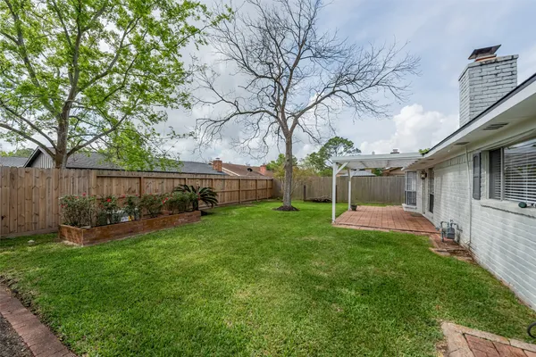 $2,200 | 730 Seamaster Drive, Houston, TX 77062