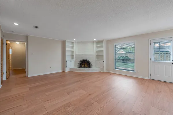 $2,200 | 730 Seamaster Drive, Houston, TX 77062