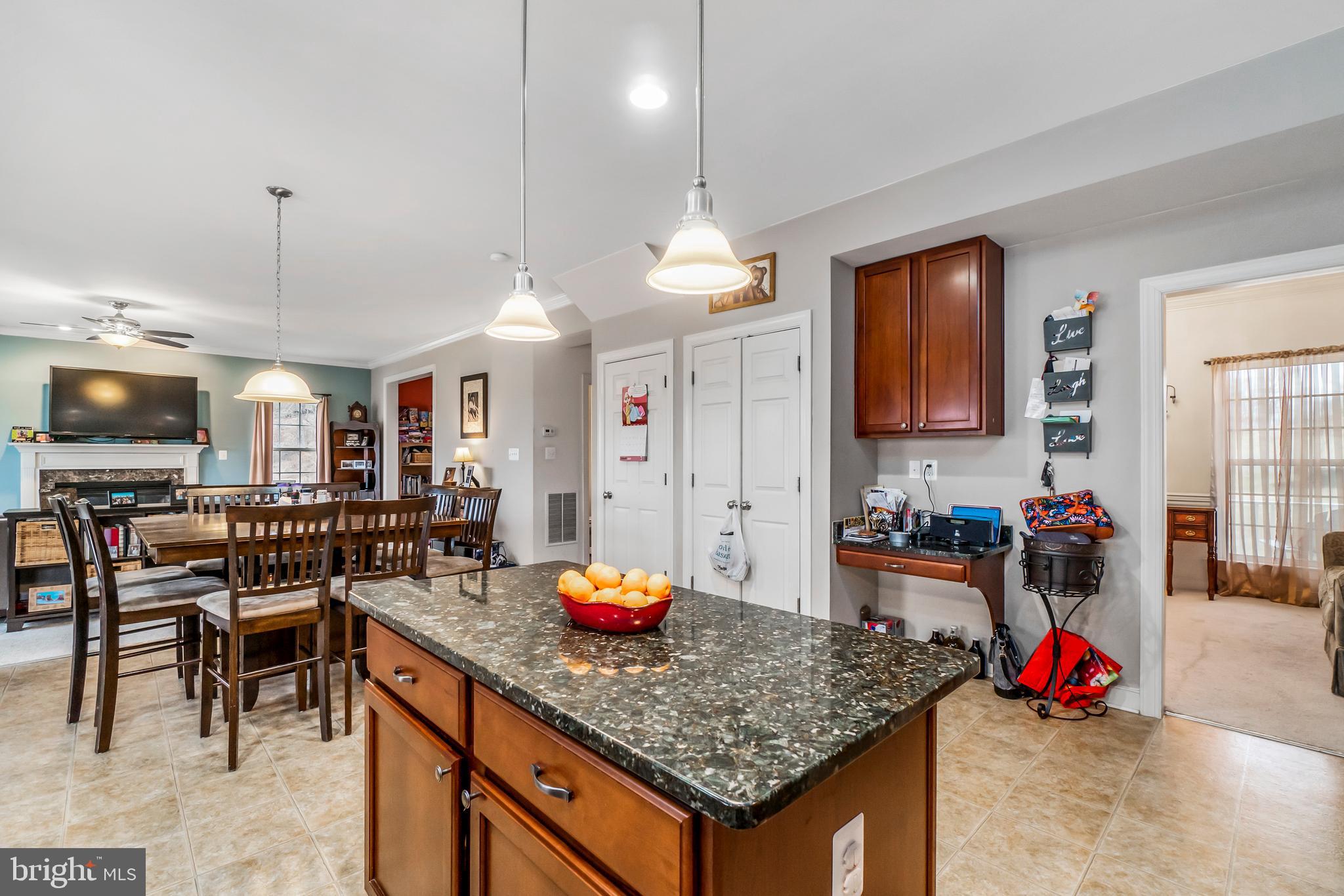 913 Holy Cross Road Street, MD 21154 - Photo 13 of 30 Gallery Image 13