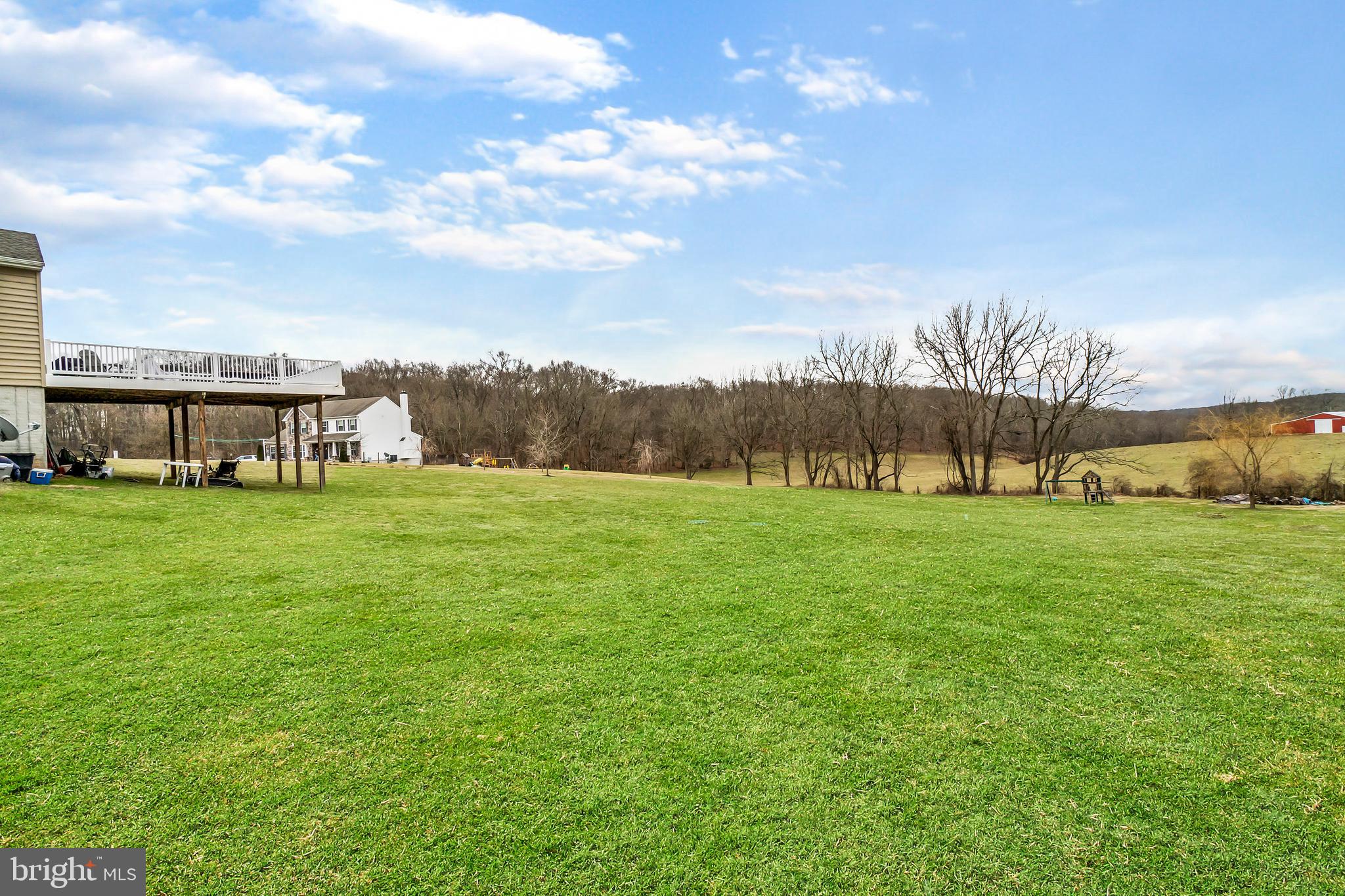 913 Holy Cross Road Street, MD 21154 - Photo 3 of 30 Gallery Image 3