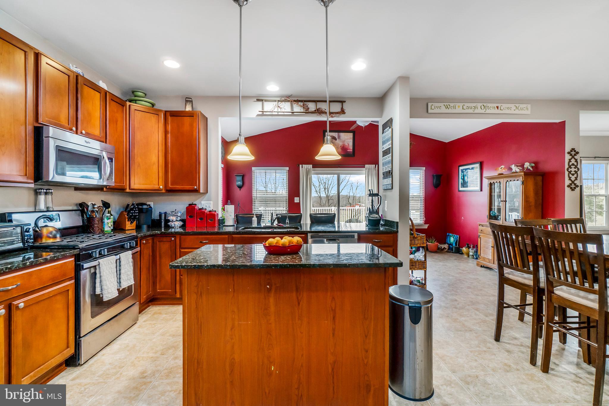 913 Holy Cross Road Street, MD 21154 - Photo 10 of 30 Gallery Image 10