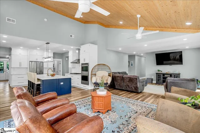 $679,900 | 111 Kenneth Drive, Anderson, SC 29626