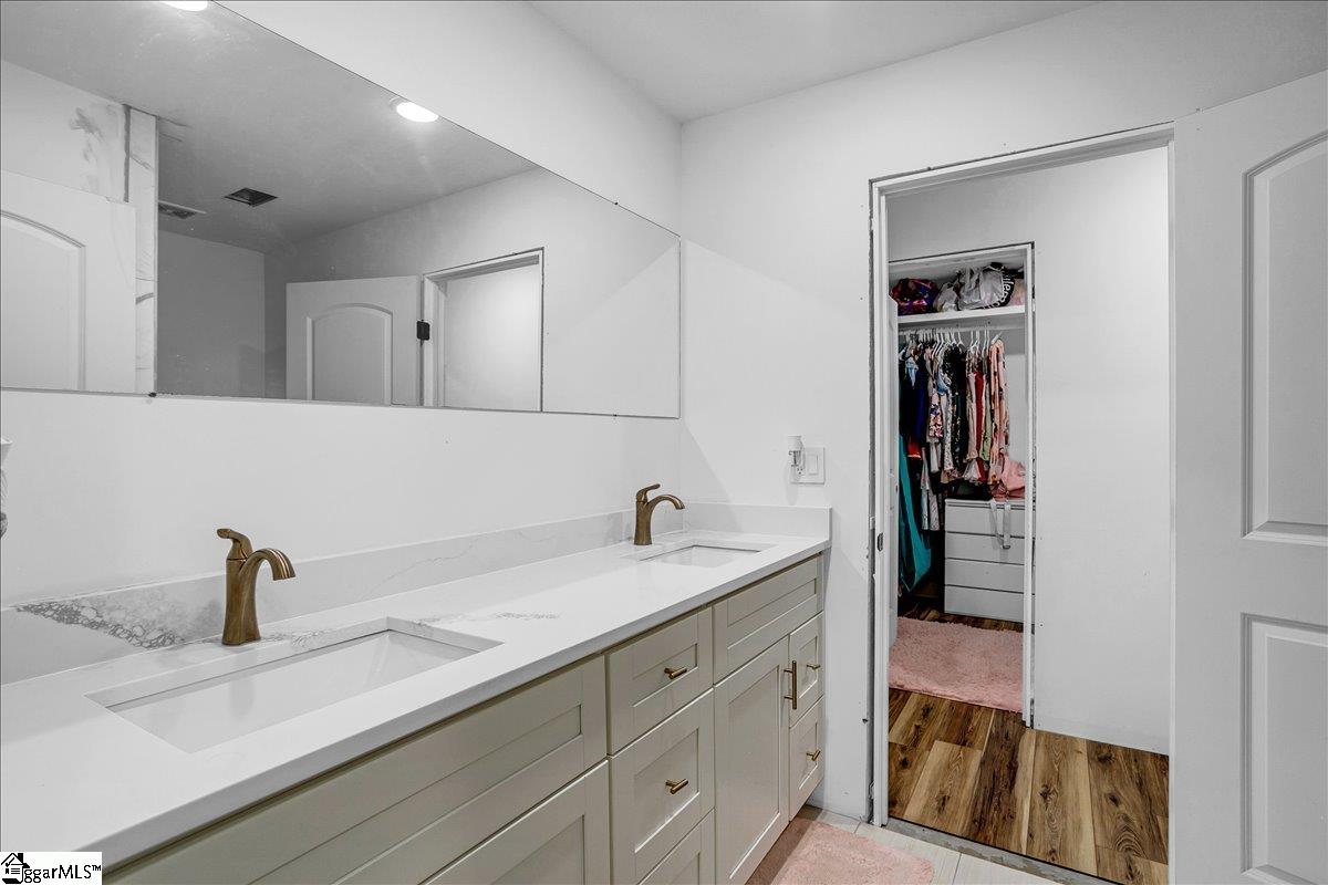 111 Kenneth Drive Anderson, SC 29626 - Photo 31 of 50