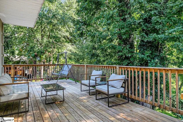 $689,900 | 111 Kenneth Drive, Anderson, SC 29626