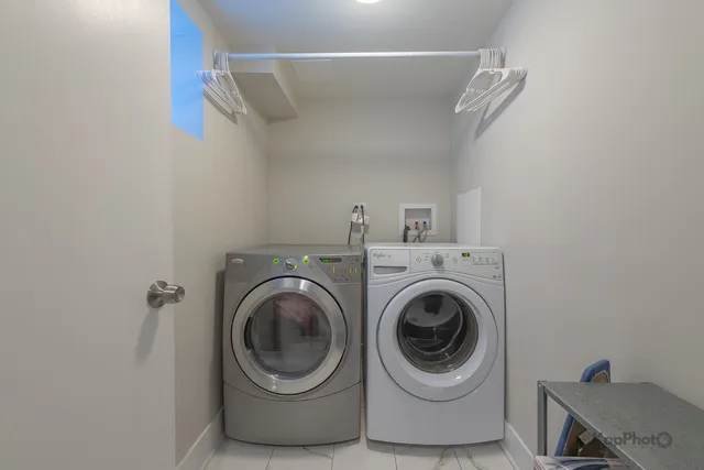 $389,000 | 1615 North 79th Avenue, Elmwood Park, IL 60707