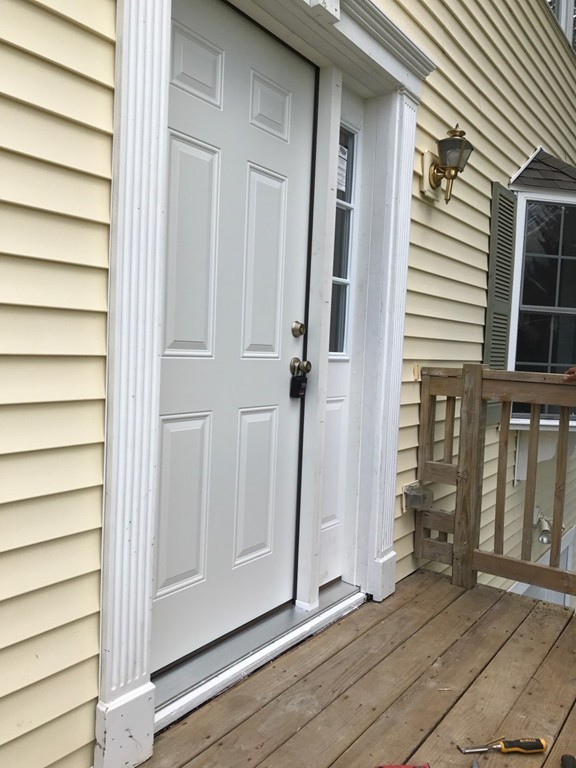 10 Central Tree Road, Unit 10 Rutland, MA 01543 - Photo 6 of 25 a view of front door of house
