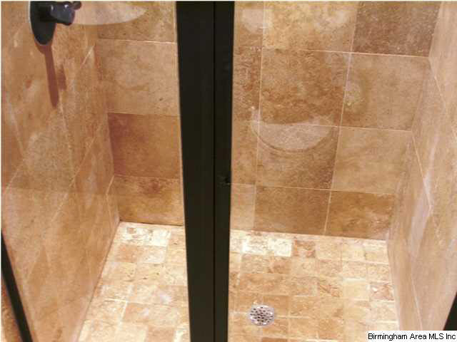 2085 Lancaster Road, Unit 2085 Birmingham, AL 35209 - Photo 11 of 24