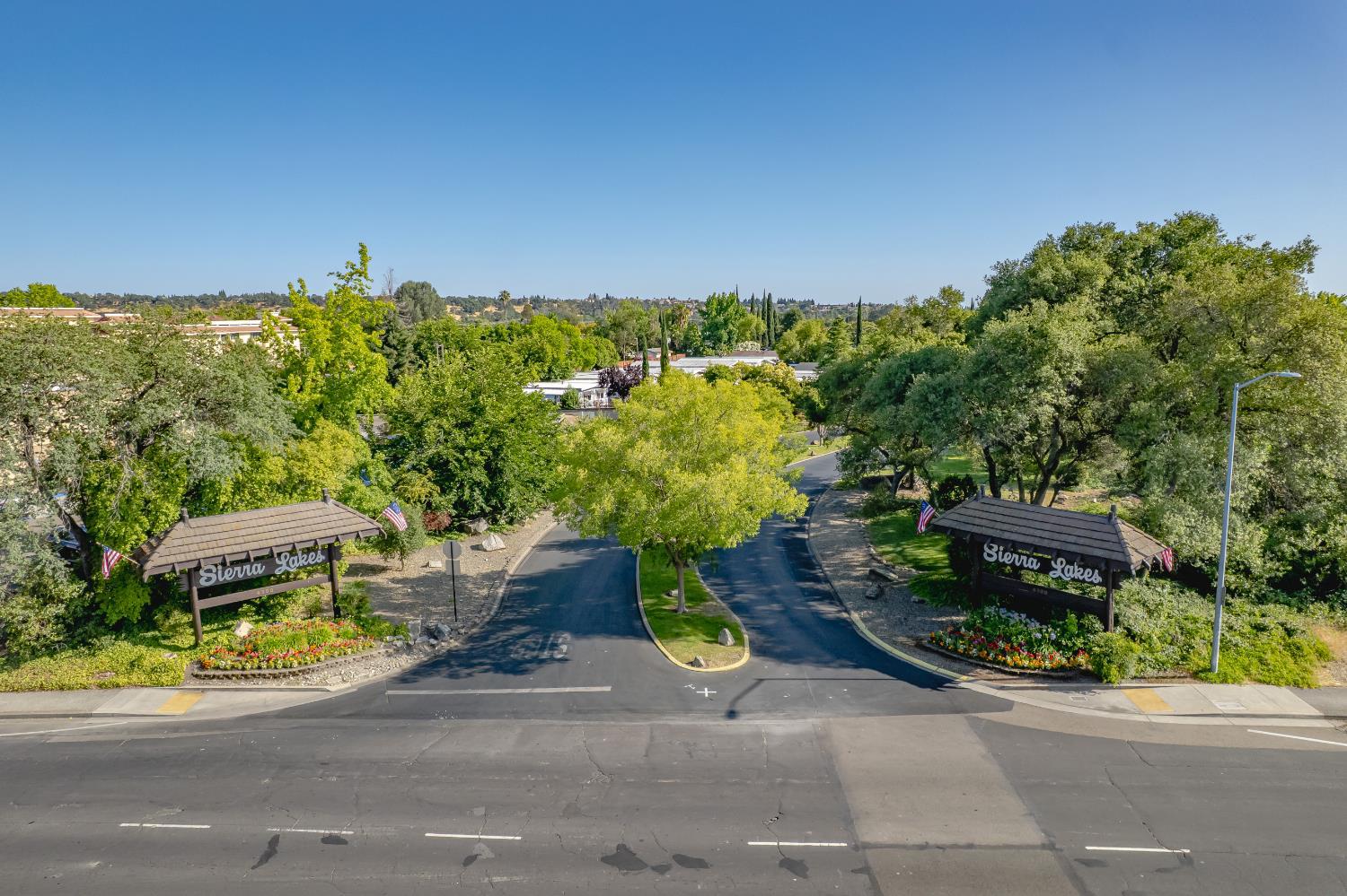 4237 Pinewood Street Rocklin, CA 95677 - Photo 6 of 54 a view of a garden with an outdoor seating