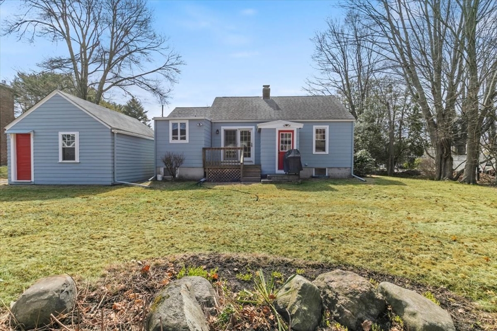 137 Bay State Road North Andover, MA 01845 - Photo 33 of 40 Gallery Image 33