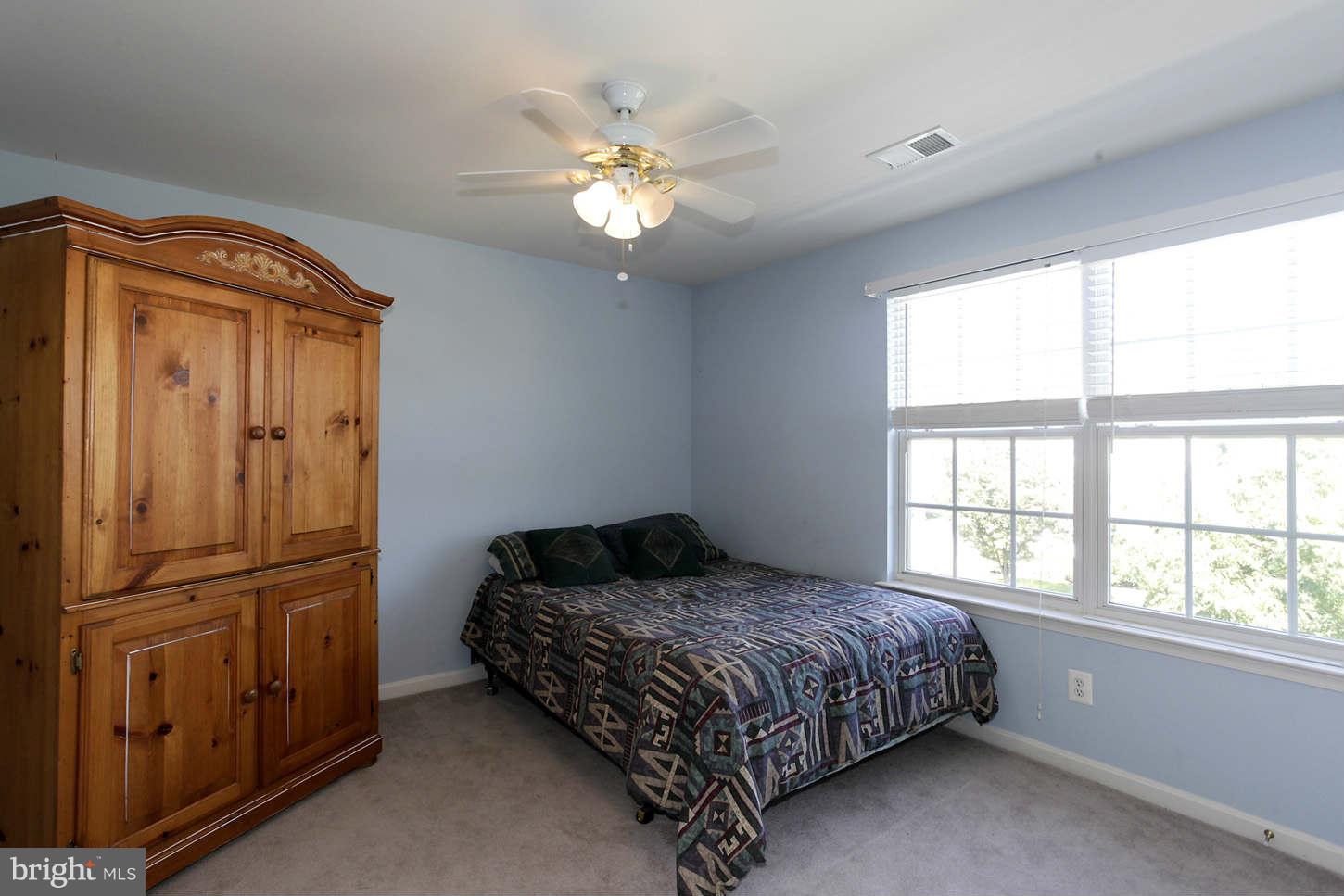 18121 Coachmans Road Germantown, MD 20874 - Photo 22 of 29 Bedroom