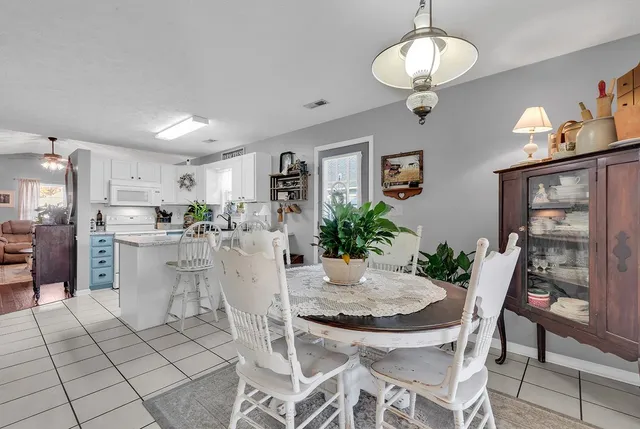 $274,500 | 1010 Autumn Drive, Murrells Inlet, SC 29576