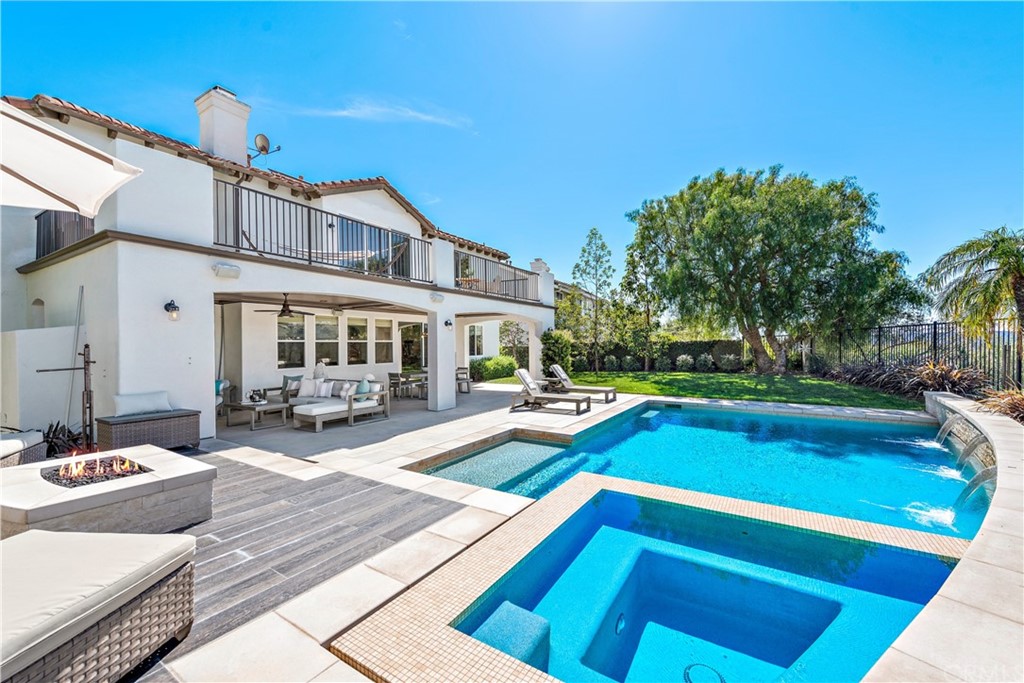 37 Oak View Drive Aliso Viejo, CA 92656 - Photo 37 of 46 a view of a house with swimming pool and sitting area