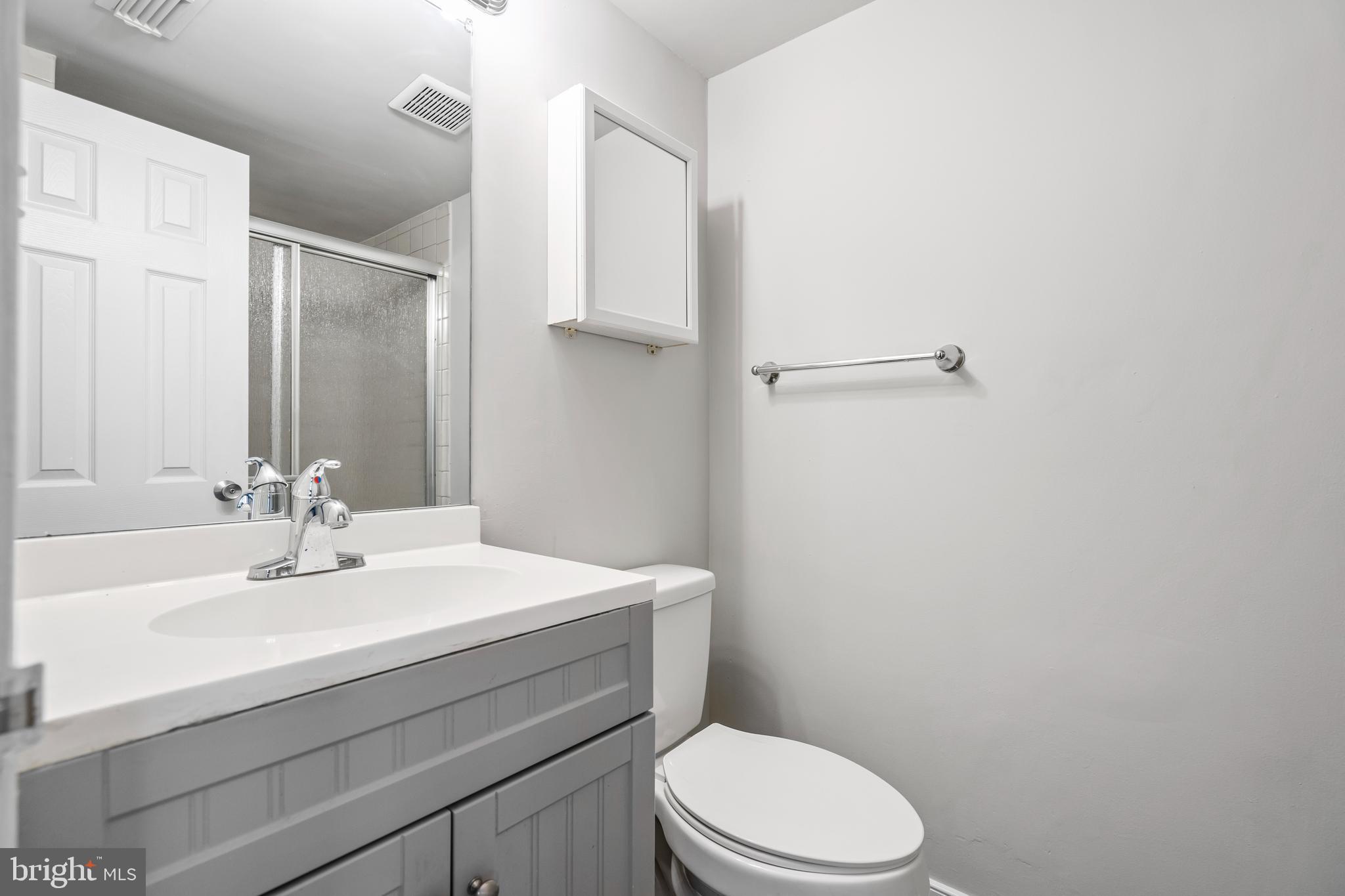 11609 Stoneview Square, Unit 2B Reston, VA 20191 - Photo 11 of 14