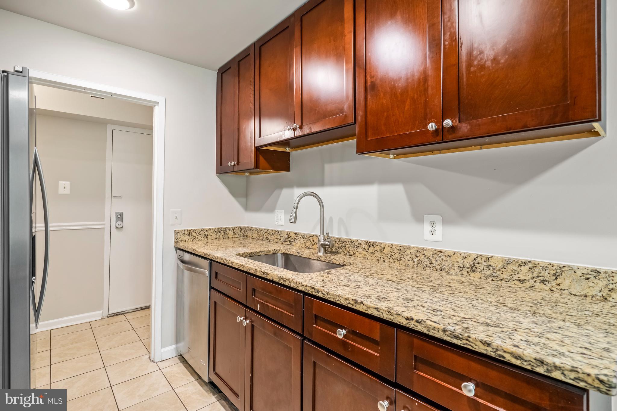 11609 Stoneview Square, Unit 2B Reston, VA 20191 - Photo 7 of 14
