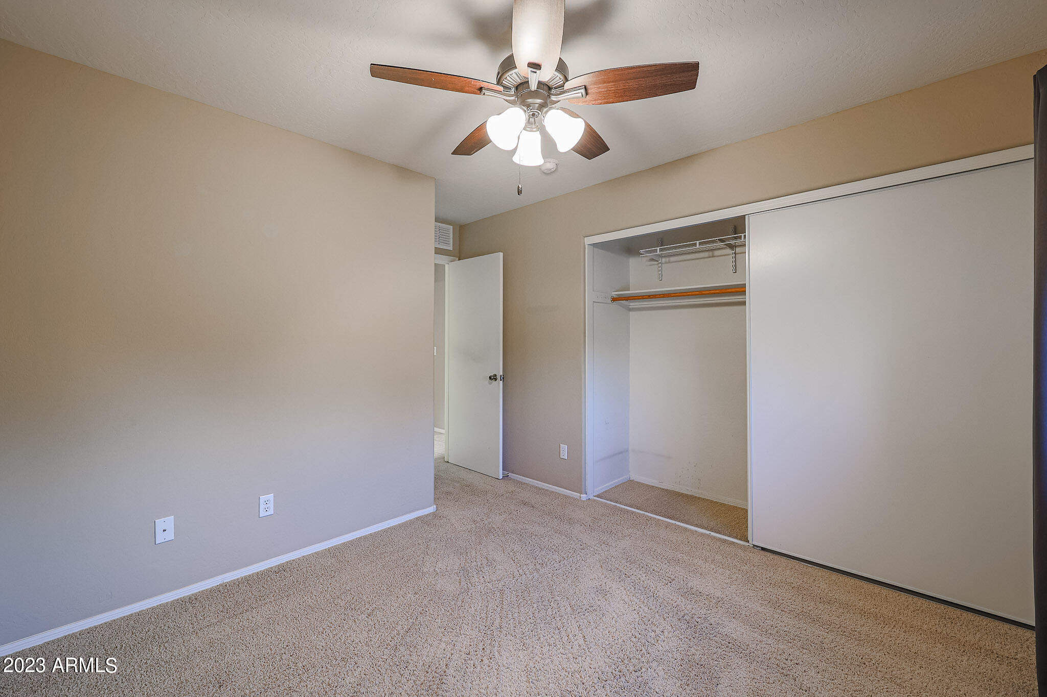 3714 West Carter Road Phoenix, AZ 85041 - Photo 17 of 26 B (14)