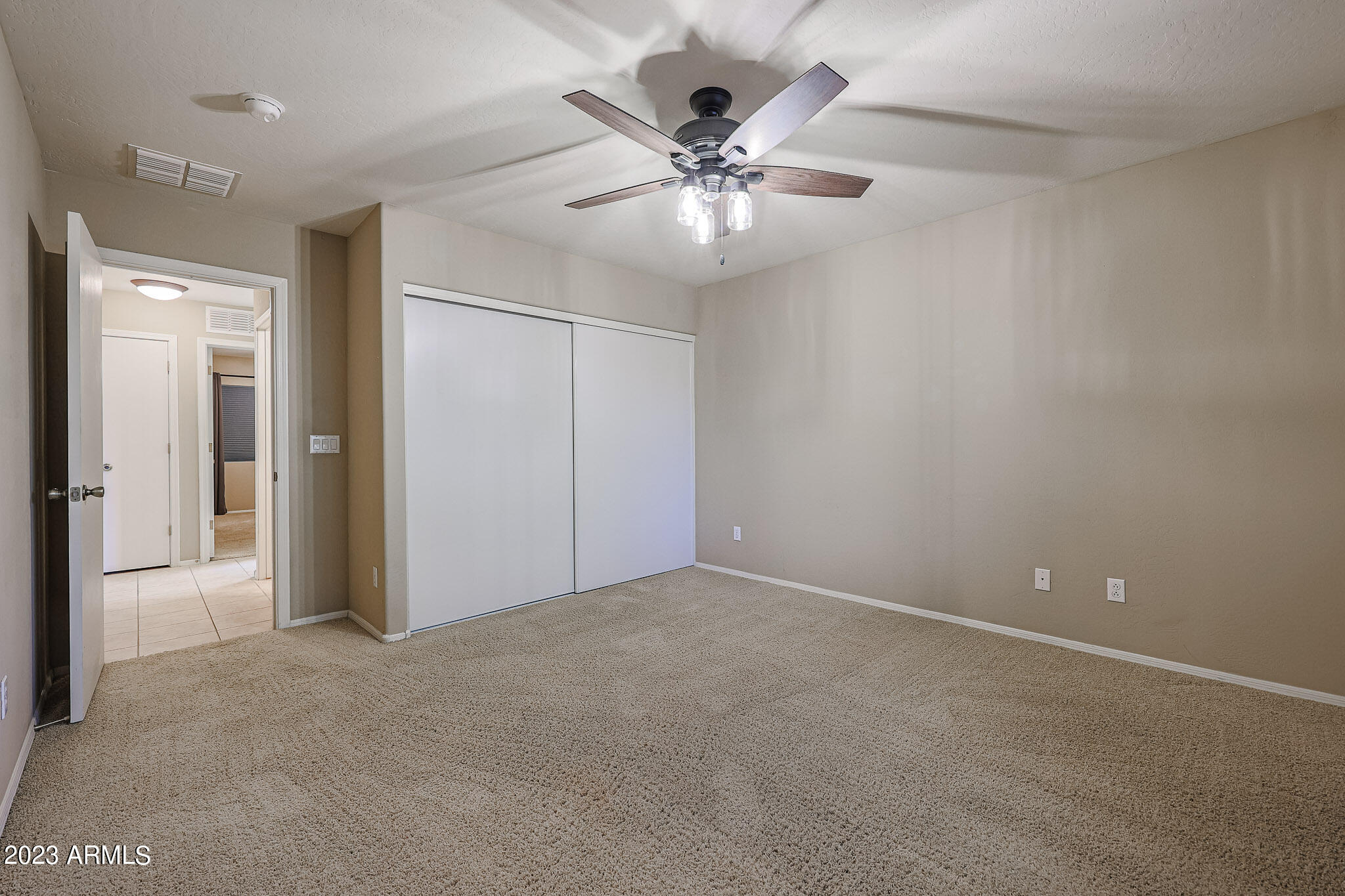 3714 West Carter Road Phoenix, AZ 85041 - Photo 22 of 26 B (19)
