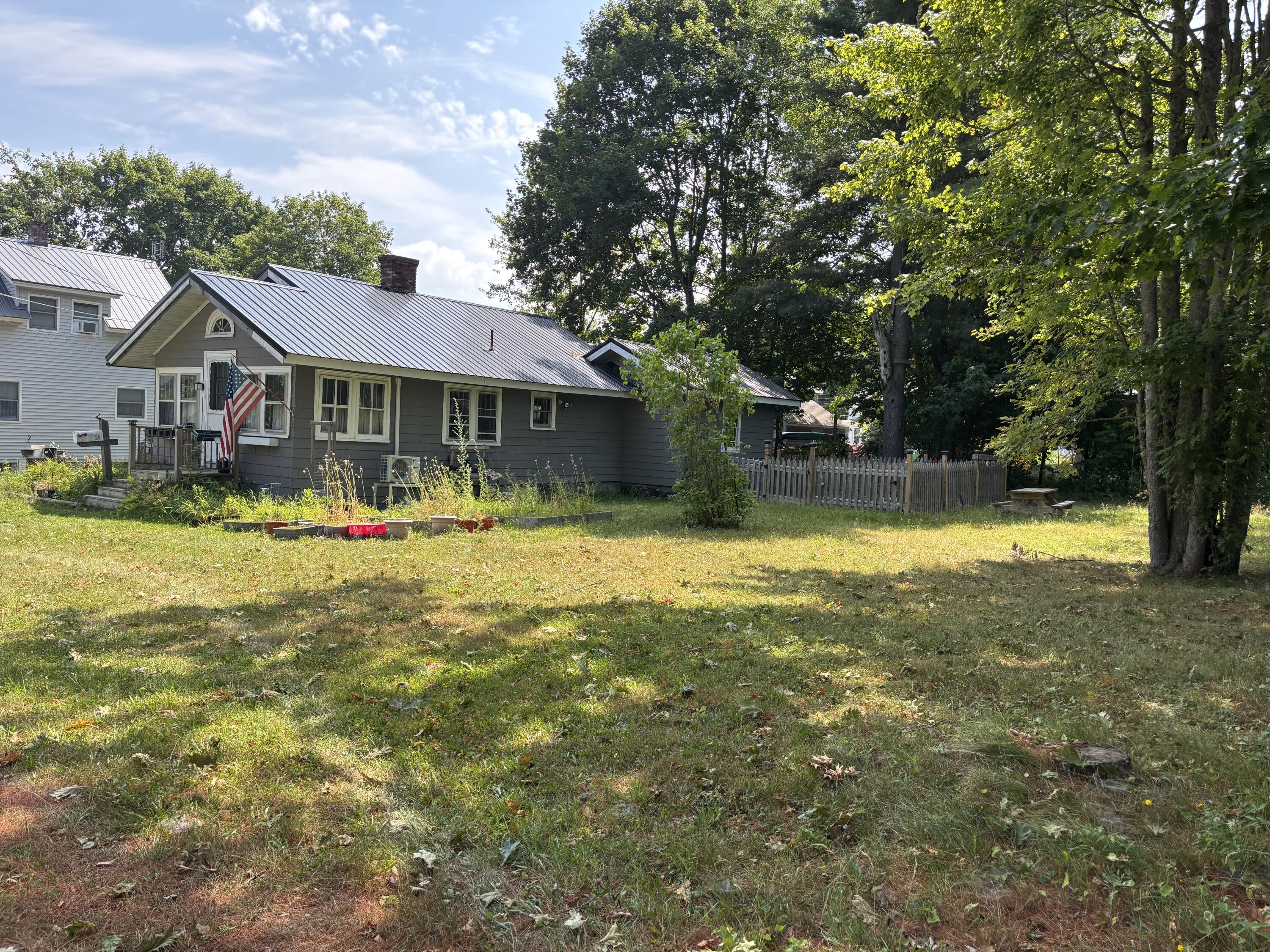 24 Park Street Old Town, ME 04468 - Photo 1 of 13 Exterior